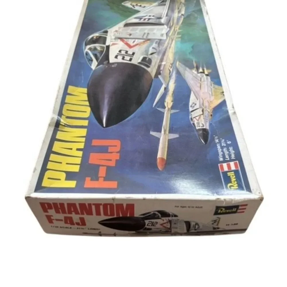 Vintage Revell F-4J Phantom II 1/32 Model Kit Complete Unbuilt Open Box